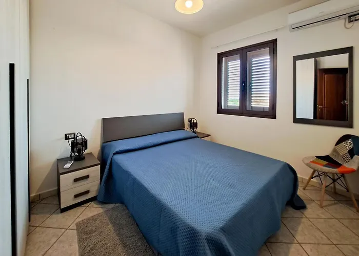 Appartamento Trilocale Vicino Al Centro Di San Teodoro