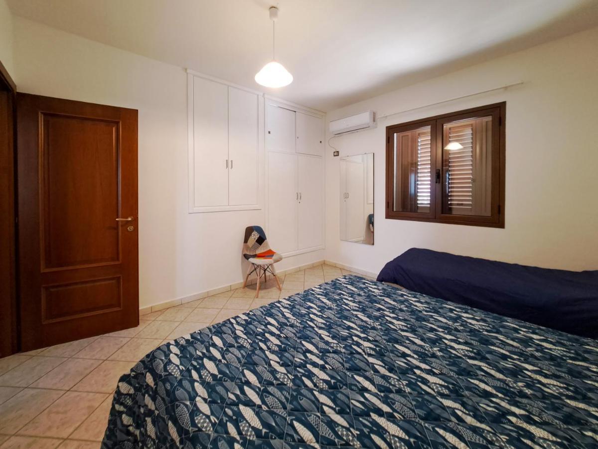 Trilocale Vicino Al Centro Di San Teodoro Appartement